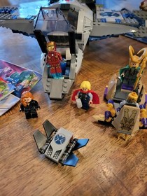 LEGO Marvel Super Heroes: Quinjet Aerial Battle (6869)