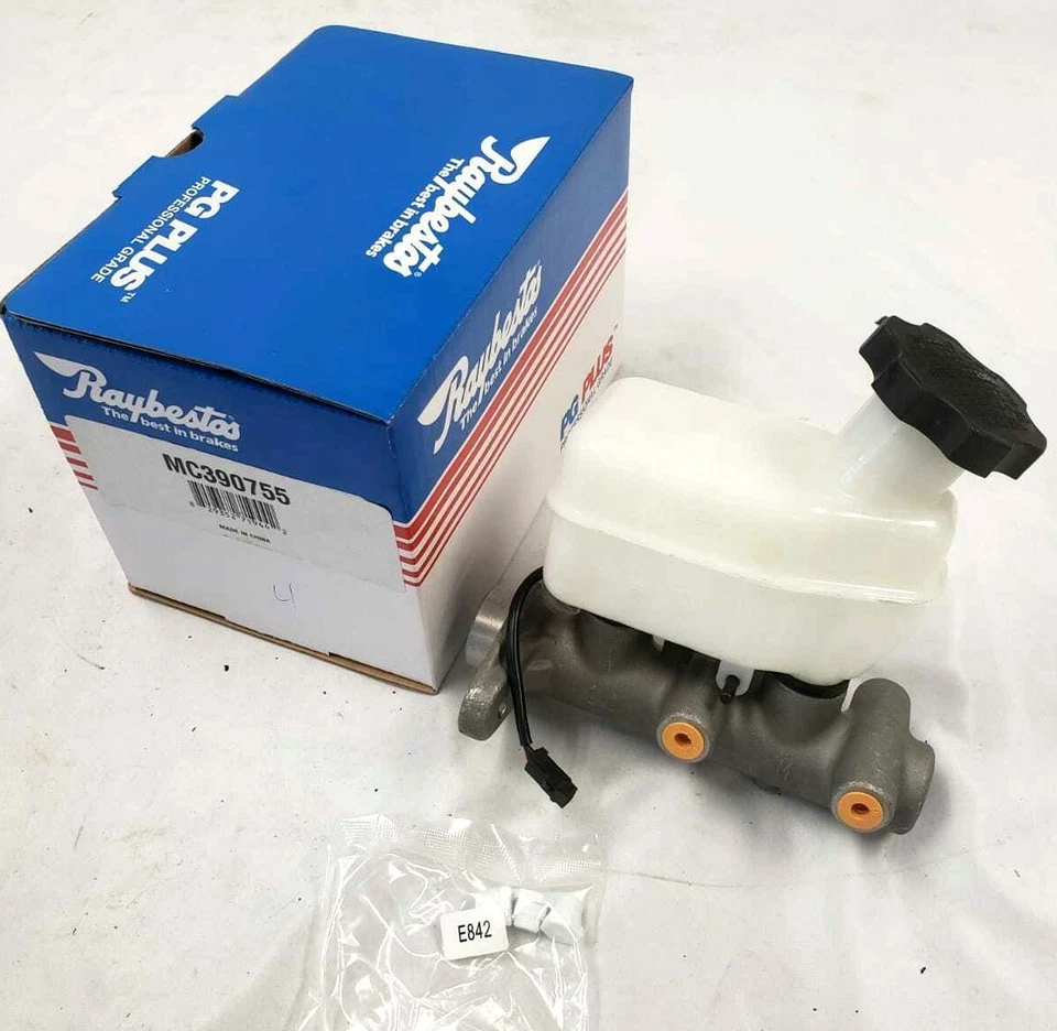 MC390755 Brake Master Cylinder 1PC fits Kia Sedona 05-02 V6-3.5L 4-Wheel ABS - Image 2 of 4
