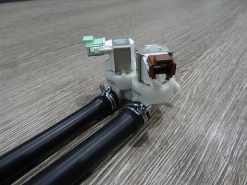 ORIGINAL ZANUSSI WASCHMASCHINENMAGNET EINLASS WASCHVENTIL 50297055001