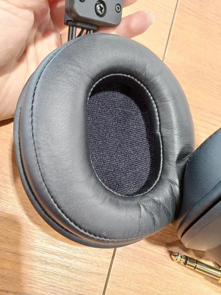 Auriculares magnéticos planos semiabiertos Fostex T50RP MK4 modelo 2024 330 g Foto 4 de 4