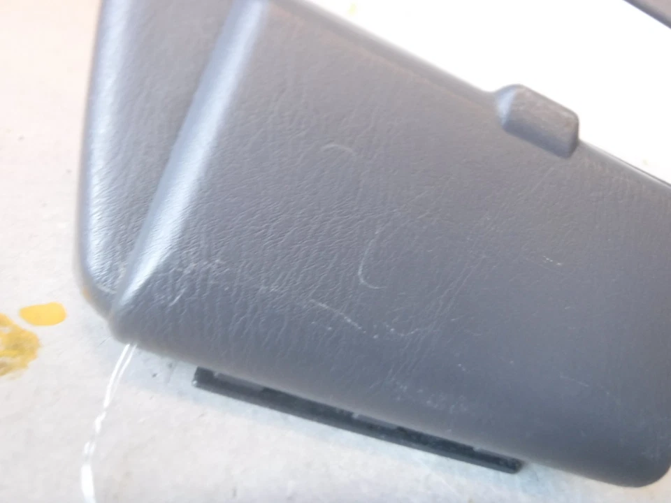 96-00 Toyota RAV4 Center Dash Trim Bezel Cup Holder OEM Foto 2 de 4