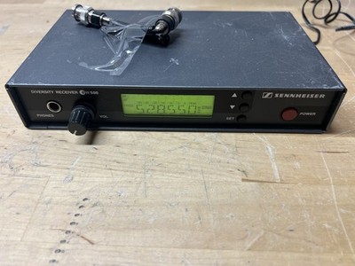 Sennheiser EW 500 Diversity Receiver Freq Range: 518-55o MHz EM 500 Untested