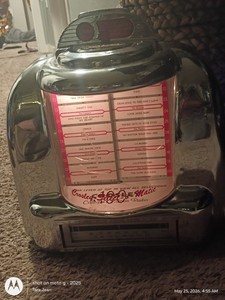 crosley jukebox