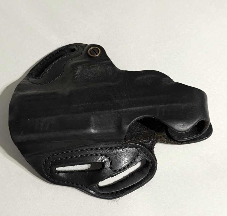 Desantis 001/88 Springfield Armory Black Leather RH Thumb Break Holster ...
