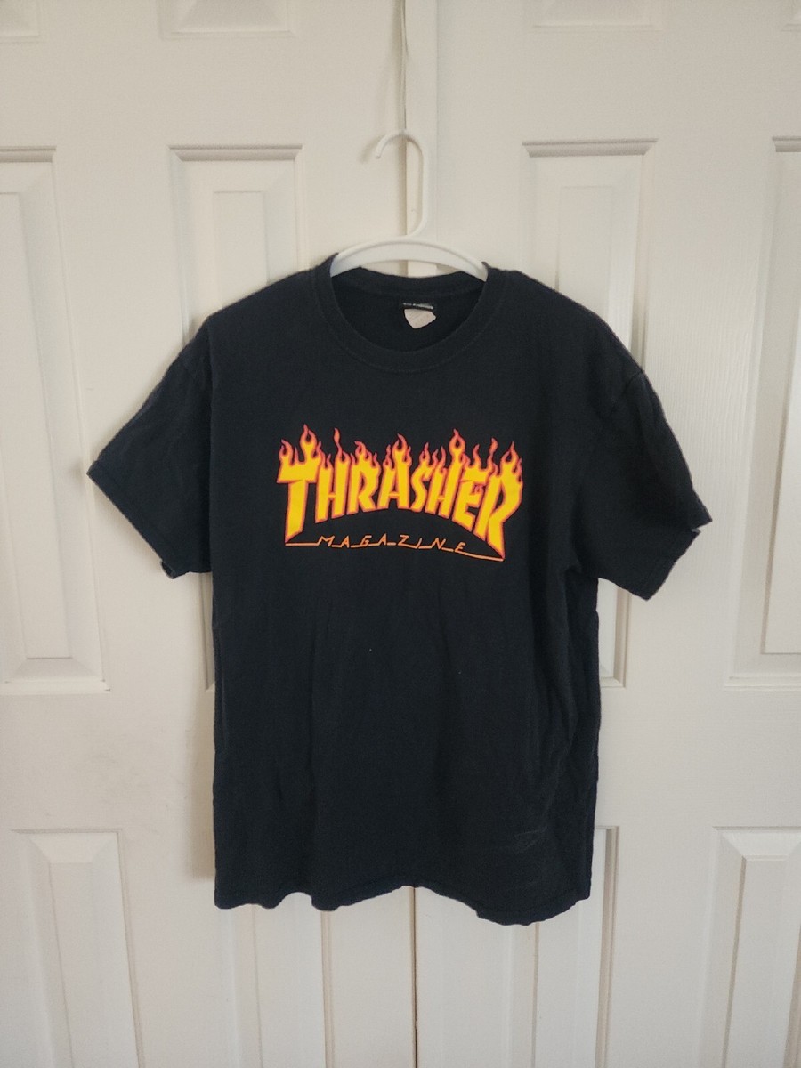 Thrasher T-Shirt Black Logo Graphic Skateboard Magazine Short