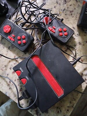 Retro-Bit Entertainment Console Red & Black Edition (Nintendo)