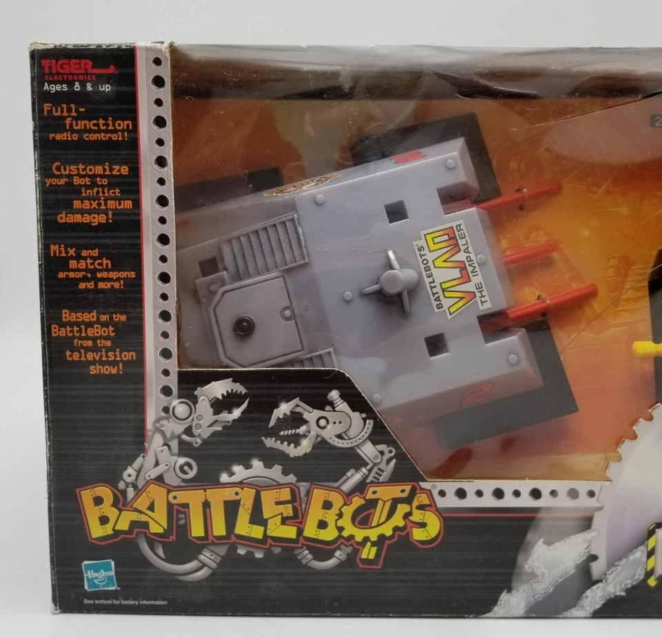 BattleBots Custom Series VLAD THE IMPALER Radio Control 2001 Complete in Box - Image 2 of 4