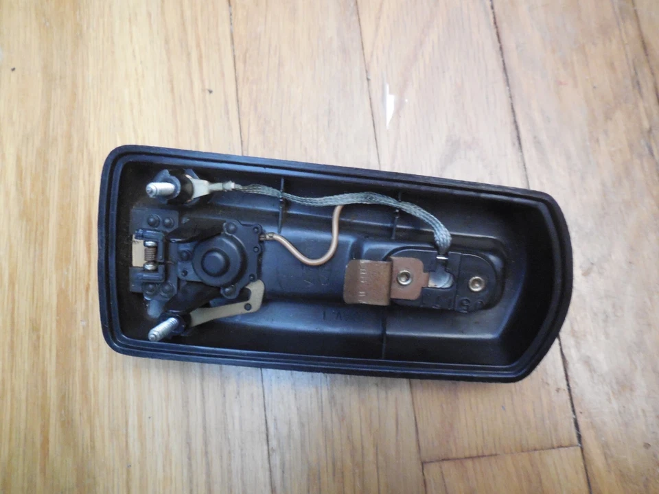 Ford Mustang 1979-1984 original usado mapa luz negro asiático Foto 4 de 4