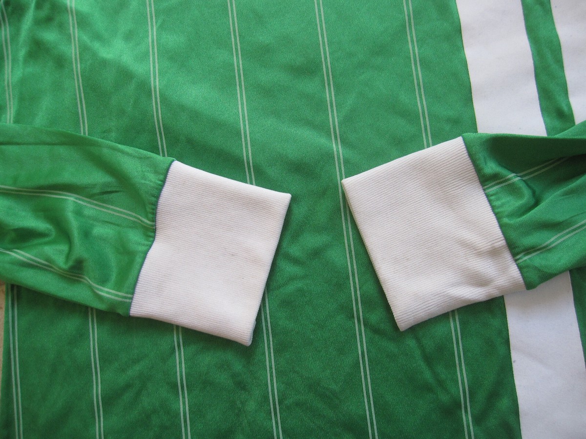 Maillots de football le coq sportif Avant 2000