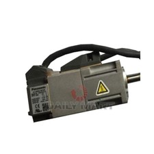 New In Box PANASONIC MSMD5AZP1T AC Servo Motor