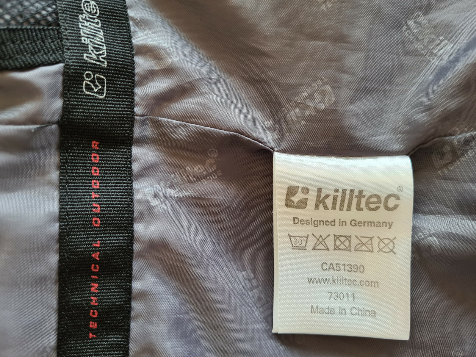Mint condition Killtec level 5 beige sand check s… - image 11