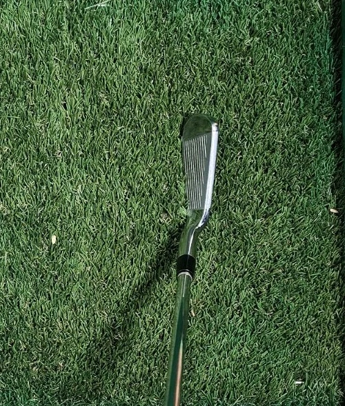 Titleist CB 690 Forjado 6 Ferro - True Temper XP95 R300, Punhos Golfpride Tour Wrap - Imagem 2 de 4