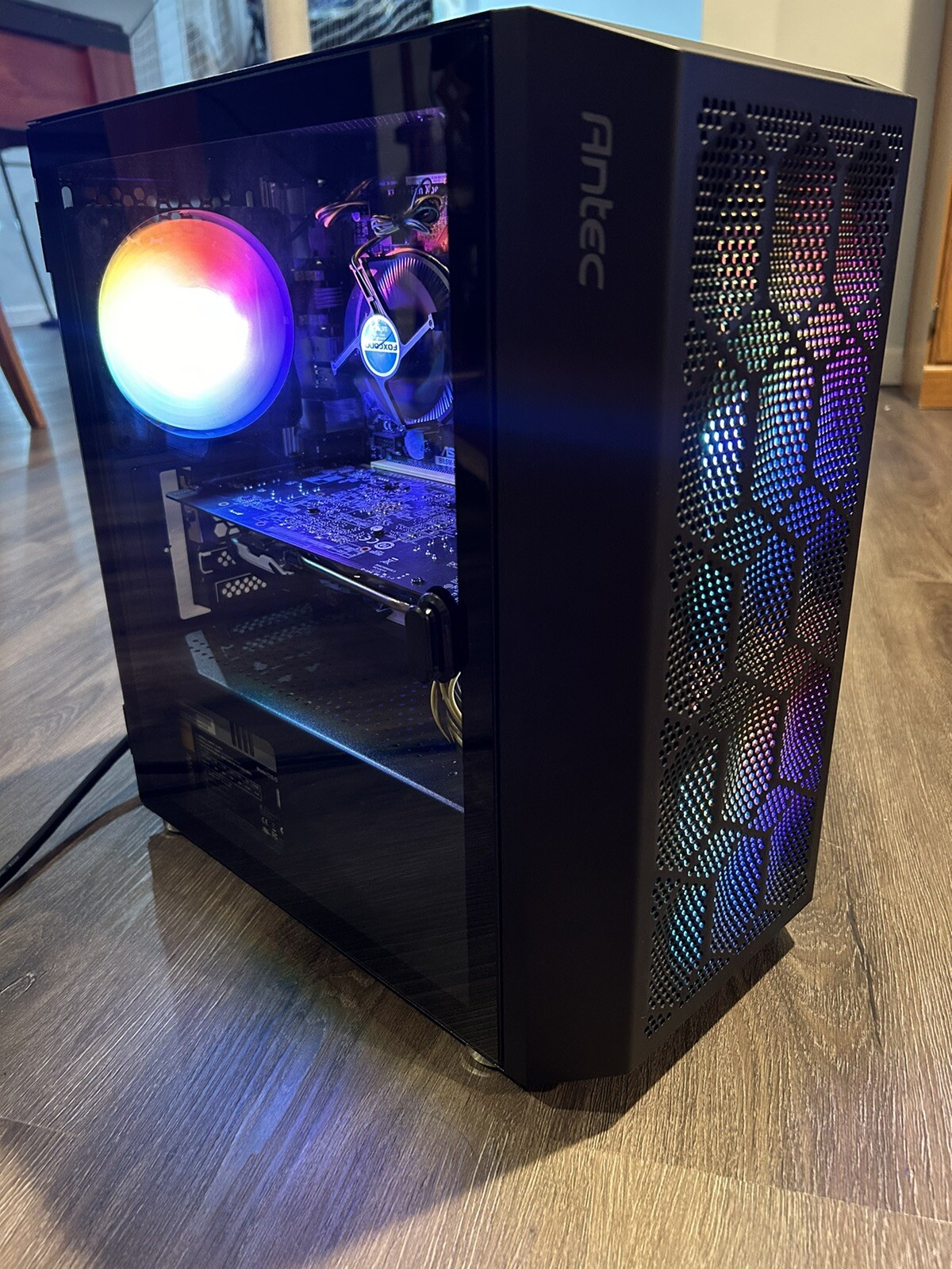 Picture 1 of 4