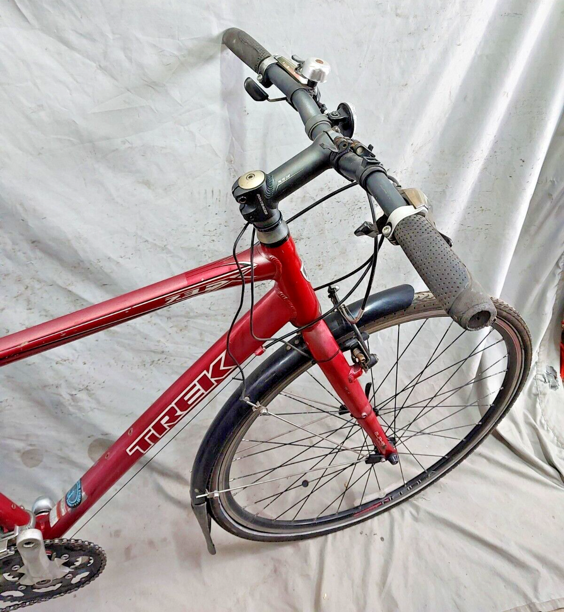 2010 Trek FX City Hybrid Cross Gravel Bike 18