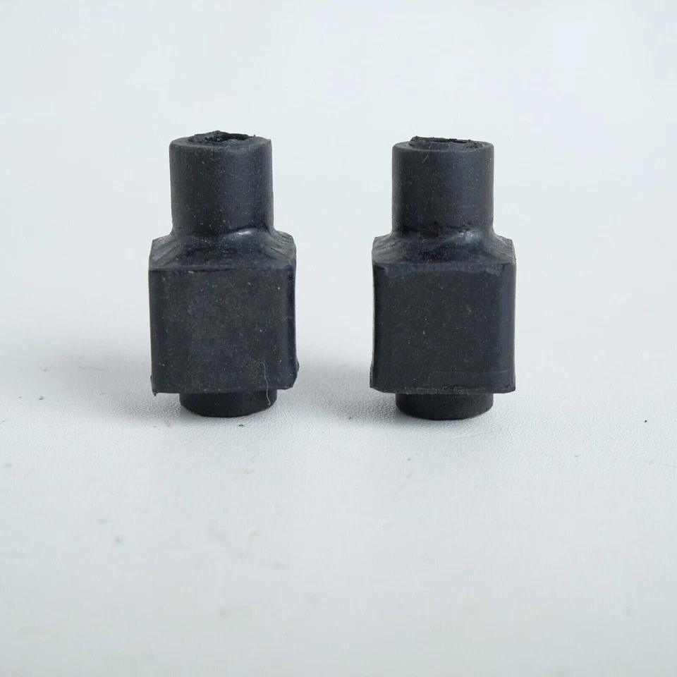 Tapón de goma brazo horquilla delantero Honda CUB C50 C70 C90 C100 C102 C105 C200 S65 2 piezas Foto 4 de 4