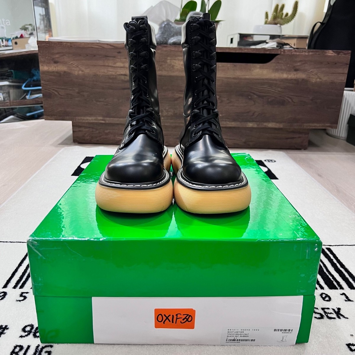 Bottega Veneta パドルブーツ color:black Bottega Veneta Bounce Boots in Black | LN-CC