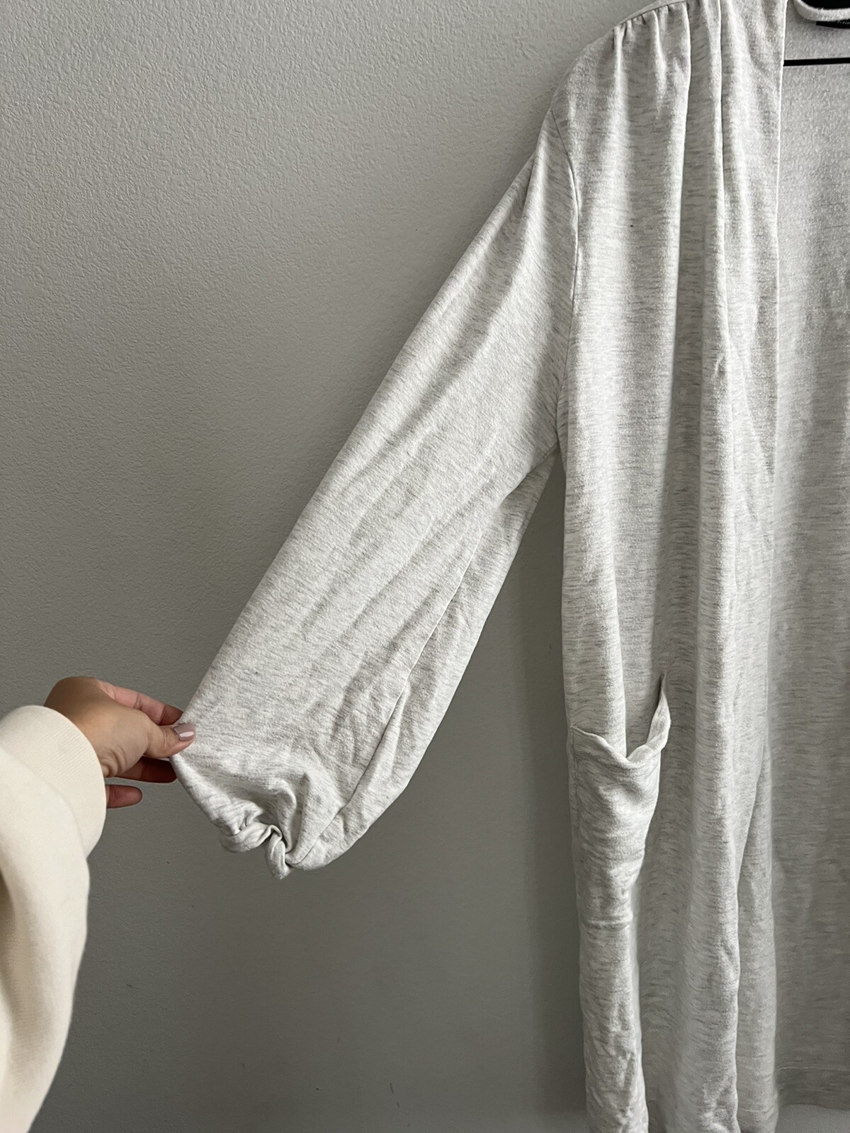 Hatch Maternity Nesting Soft Lightweight Open Rob… - image 3