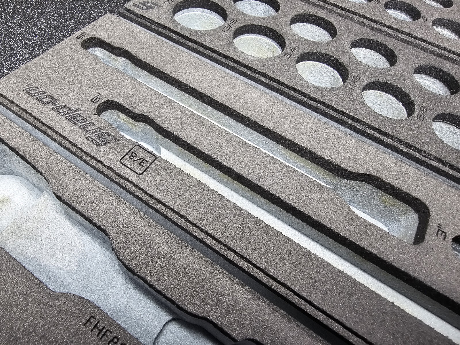 Snap-on Tools TITANIUM 3/8" Dr SAE & Metric Essential Set 253GSS05FDT FOAM ONLY