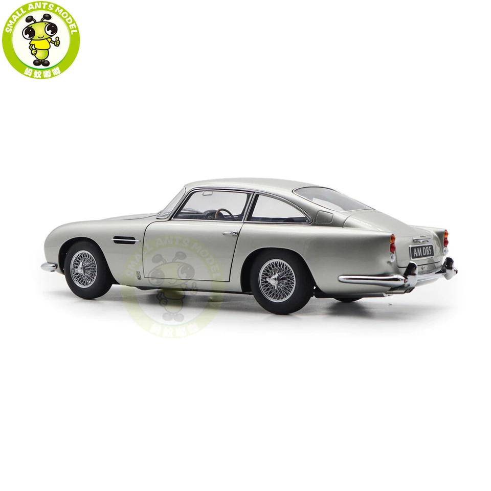 1/18 Aston Martin DB5 DB 5 Autoart 70287 Birch Silver Model Car - Image 3 of 4
