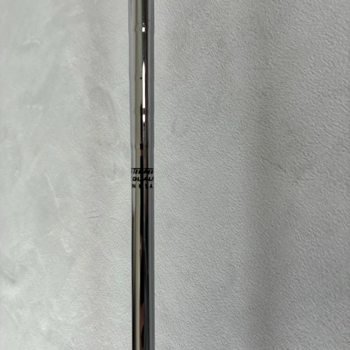 Club de Golf Michael Jordan 23 Wilson Signature 9 Hierro Derecha Junior Acero Temper Verdadero - Imagen 11 de 17