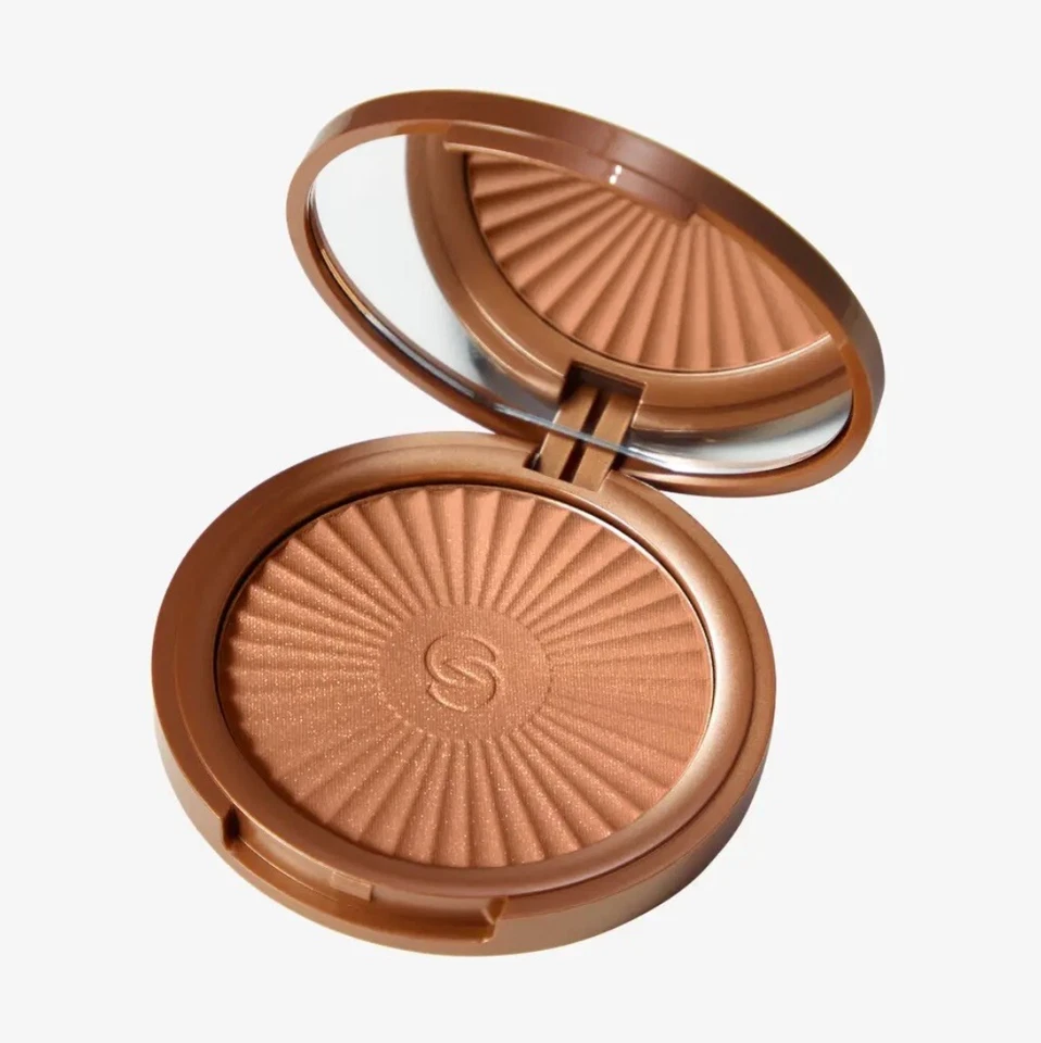 Polvo bronceador radiante ORIFLAME GG Essenza para rostro y cuerpo 9,5 g #NAT BRONCE NUEVO Foto 2 de 4