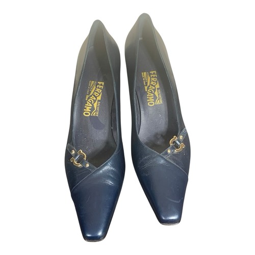 Damenschuhe Vintage Salvatore Ferragamo schwarze elegante Stiletto-Pumps US-Größe 9 - Bild 2 von 8