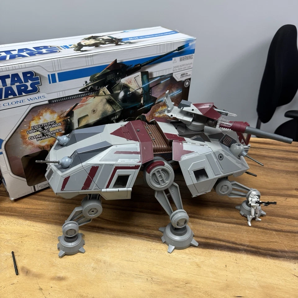 Star Wars Clone Wars AT-TE All Terrain Tactical Enforcer 95% Completo CON CAJA Foto 3 de 4