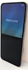 Samsung Galaxy Z Flip 6 5G F741U - Unlocked 256GB Silver PARTS: BAD SCREEN