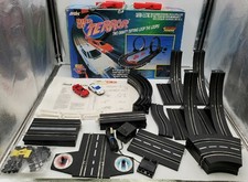 VINTAGE Electric Slot Cars Race Car Set Ring "O" Terror by Artin Ring of Terror