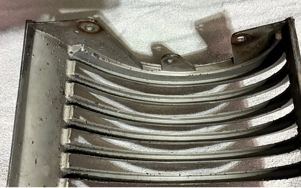 Original 1957 Pontiac Star Chief Chieftain Front Center Grille - Chrome - Image 3 of 4