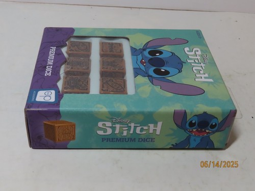 2021 USAopoly brand Disney Stitch Tiki style 6 premium dice w/ carrying case NIP - Picture 4 of 7