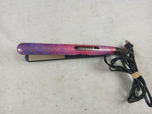 Revlon Model S1520 Flat Iron