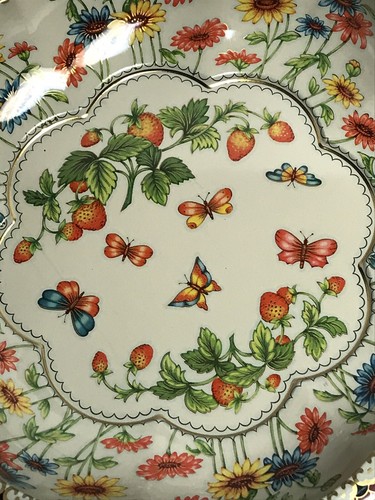 Vintage Tin Metal Bowl DAHER Decorated Ware England Butterflies Strawberries - Picture 4 of 9