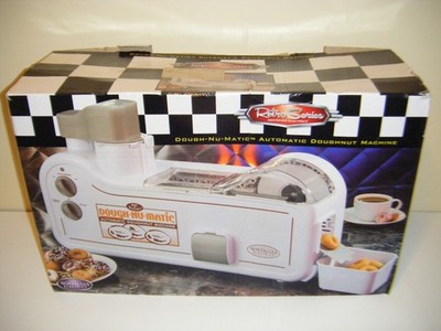 Nostalgia Electrics 2008 ''Dough-Nu-Matic'' Automatic Mini Doughnut Maker Machine