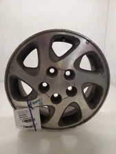 Toyota Camry LE, 15X6, 7-Spoke Wheel Alloy, 1997-2001, 42611-06120