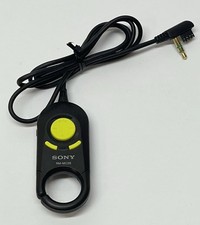 Sony RM-MC26 In-Line Remote Control for Portable CD Walkman Discman Yellow RARE