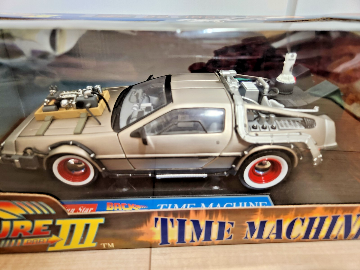 アオロン「サンスター 1/18スケール デロリアン Sun Star Back to the Future III 3 1/18 Scale Diecast DeLorean