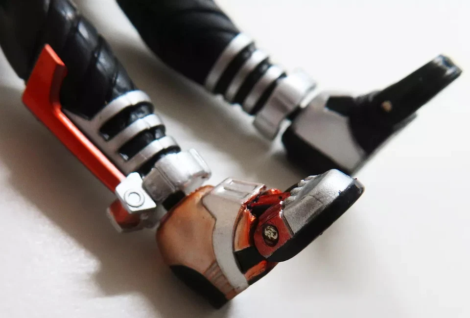 Kamen Rider Kabuto S.H. Figuarts 超形可动人偶带完美 Zector — 第 4/4 张图片