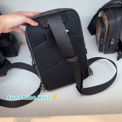 NWT Coach Track Pack In Signature Canvas CX880 Gunmetal/Charcoal