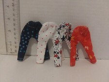 Ropa de muñeca hecha a mano para adaptarse a Chelsea 5" y muñeca niño - Lote de 4 pantalones - K37