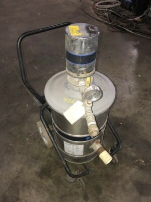 Tornado Jumbo Single Wet/Dry Vacuum 98624
