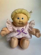 CABBAGE PATCH KIDS Vintage 1982 Doll Girl Short Blonde Hair Blue Eyes
