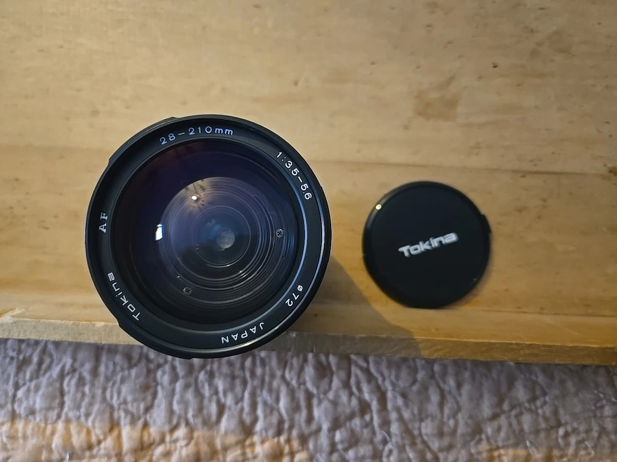 Tokina Camera Lenses 28-210mm Focal f/3.5-5.6 Maximum Aperture for