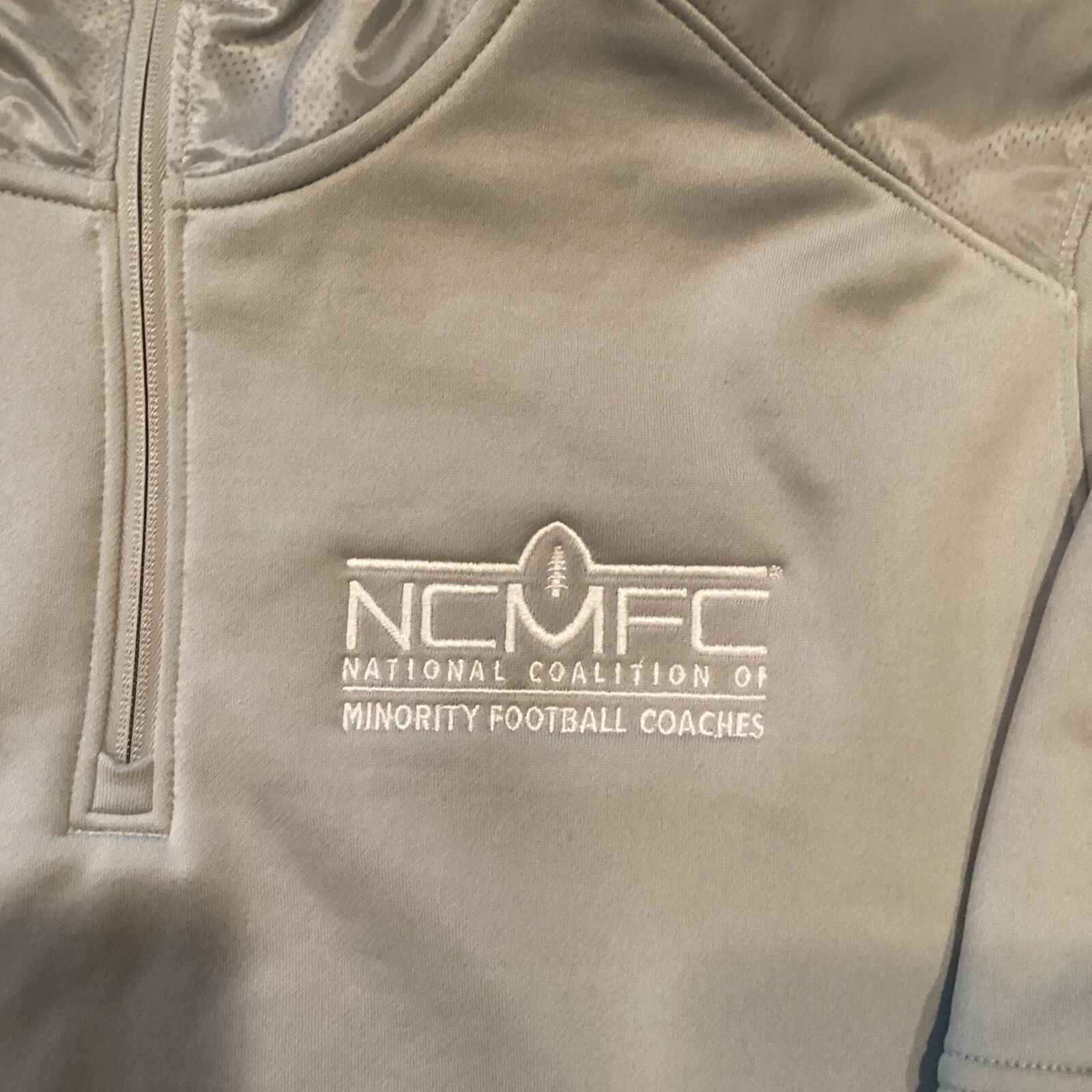 COACH Felpa con cappuccio uomo Coalizione Nazionale di Minoranza Calcio Allenatori Under Armour Xl usata in ottime condizioni