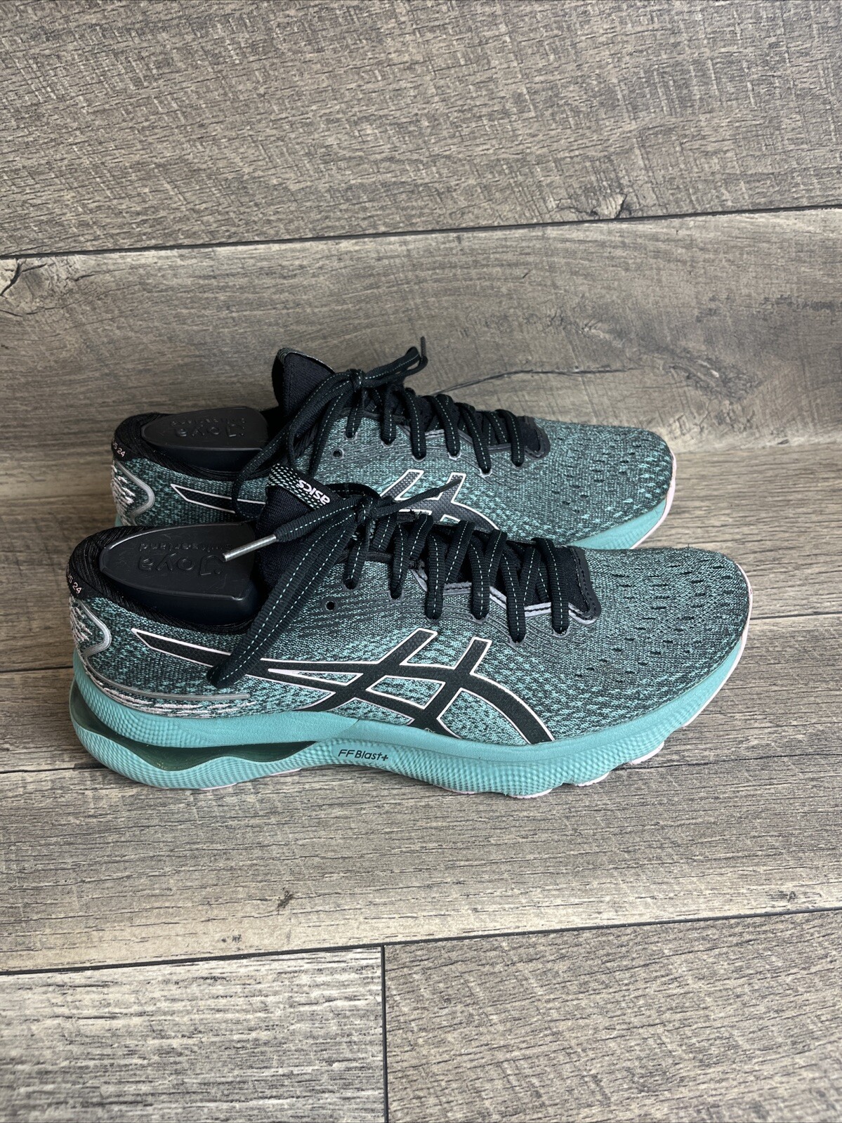 Asics Womens Gel Nimbus 24 1012B201 Green Running Shoes Sneakers Size 10