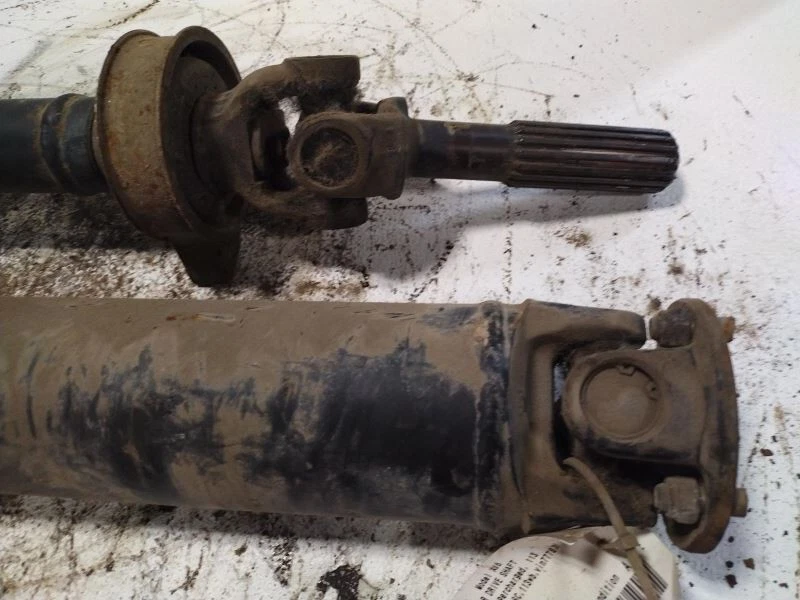 Rear Drive Shaft Without Supercharged Option 113" Wb Fits 96-97 XJ6 586907 Foto 2 de 4