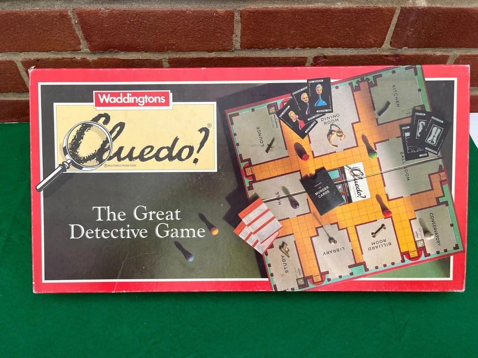 Cluedo Vintage Board Game Excellent Complete Condition 1990 - Image 4 of 4