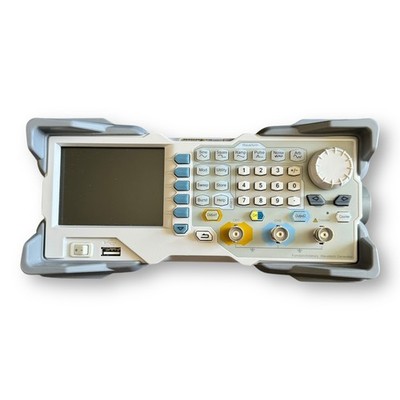 NEW Rigol DG1022Z Arbitrary Waveform Generator 25MHz, 200MSa/s, 2-Channel
