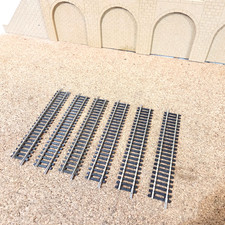 HORNBY RAILWAYS   OO GAUGE R600 NICKEL SILVER STRAIGHT TRACK X 6    FREE POST