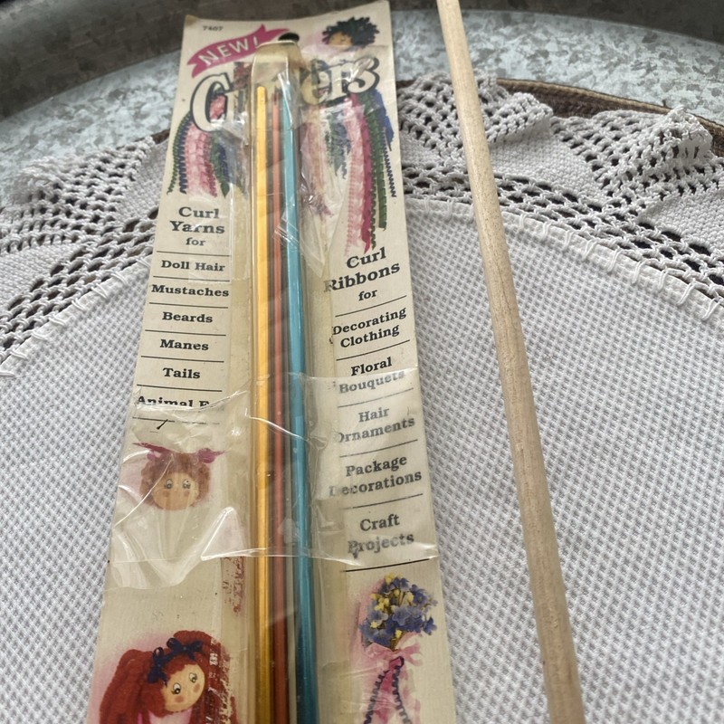 4 CURLERS For YARN & RIBBONS-DOLL HAIR PACKAGE DECORATION CRAFT PROJECTS & MORE